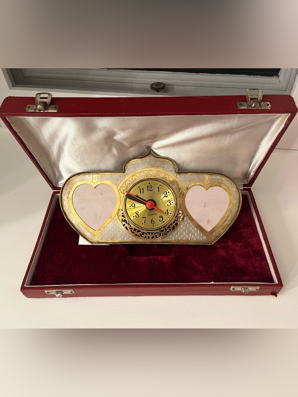 Vintage Gold and Silver Heart Frame Quartz Clock